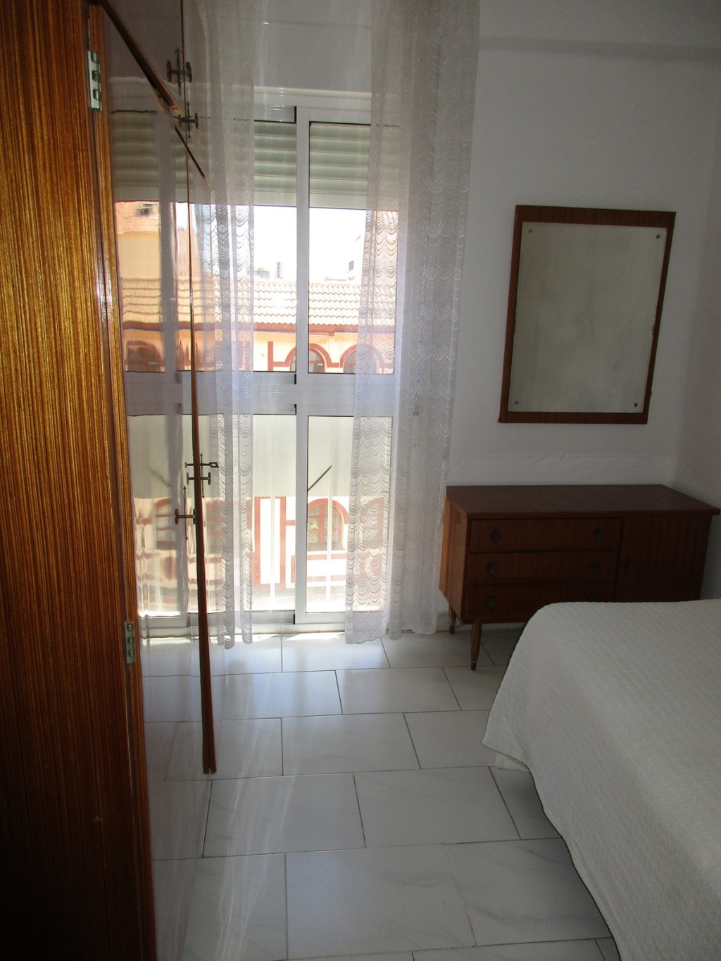 3 Bed, 1 Bath, ApartmentFor Sale, Fuengirola, Malaga