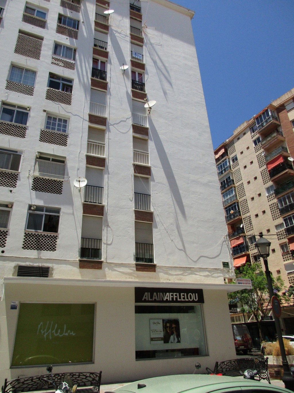 3 Bed, 1 Bath, ApartmentFor Sale, Fuengirola, Malaga