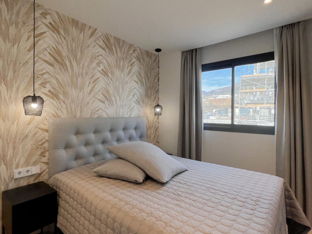 3 Bed, 2 Bath, ApartmentFor Sale, Fuengirola, Malaga