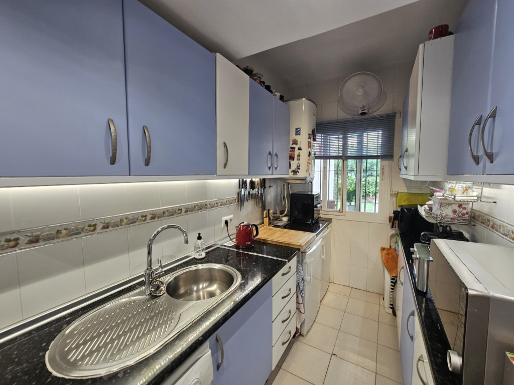 3 Bed, 2 Bath, ApartmentFor Sale, Mijas Costa, Malaga