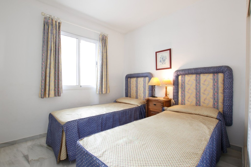 2 Bed, 2 Bath, ApartmentFor Sale, Calahonda, Malaga