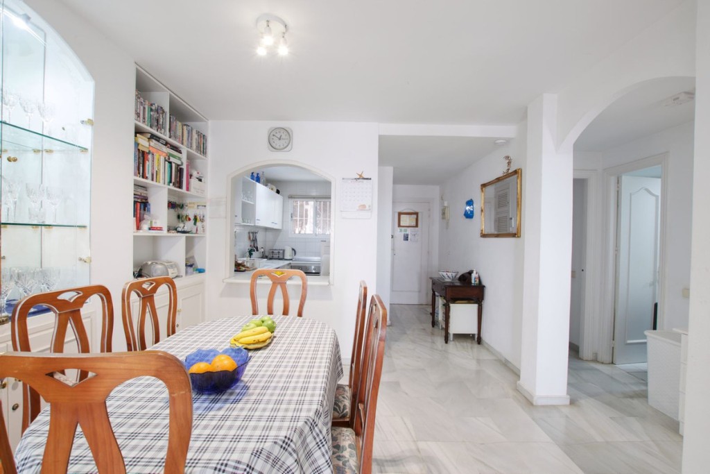 2 Bed, 2 Bath, ApartmentFor Sale, Calahonda, Malaga