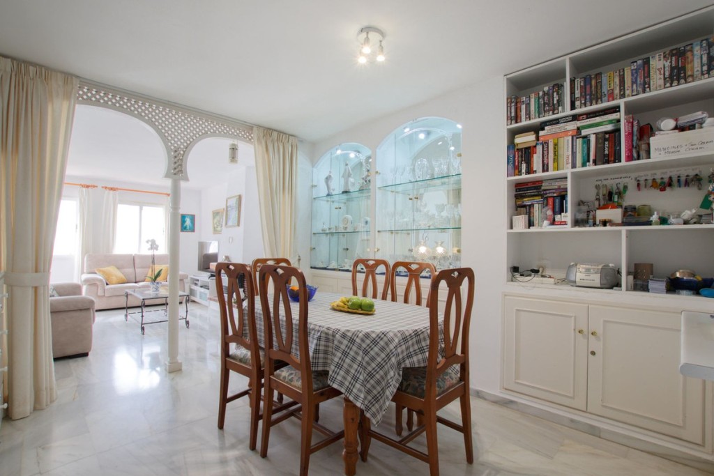2 Bed, 2 Bath, ApartmentFor Sale, Calahonda, Malaga