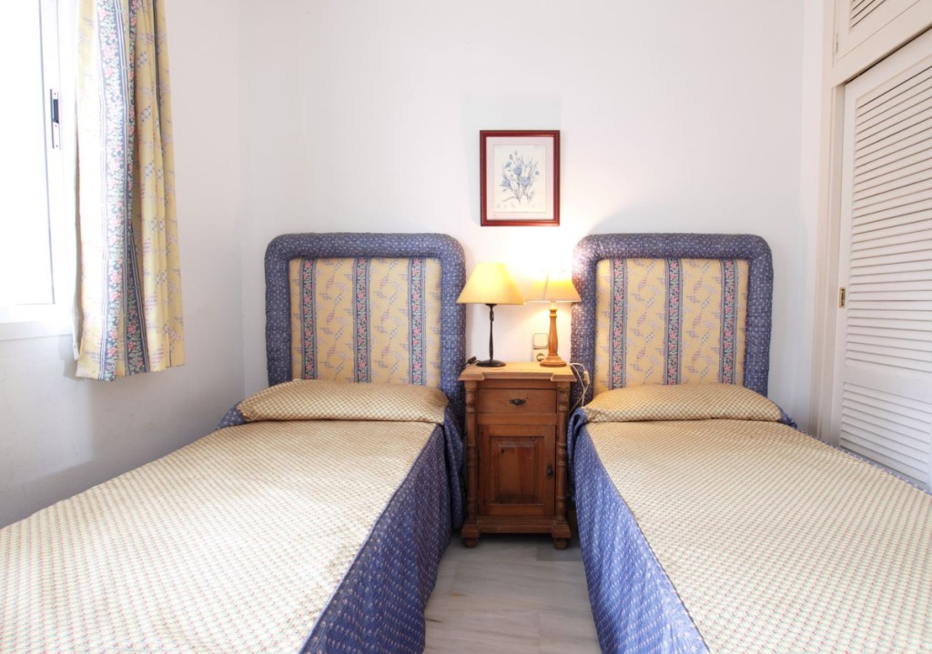 2 Bed, 2 Bath, ApartmentFor Sale, Calahonda, Malaga