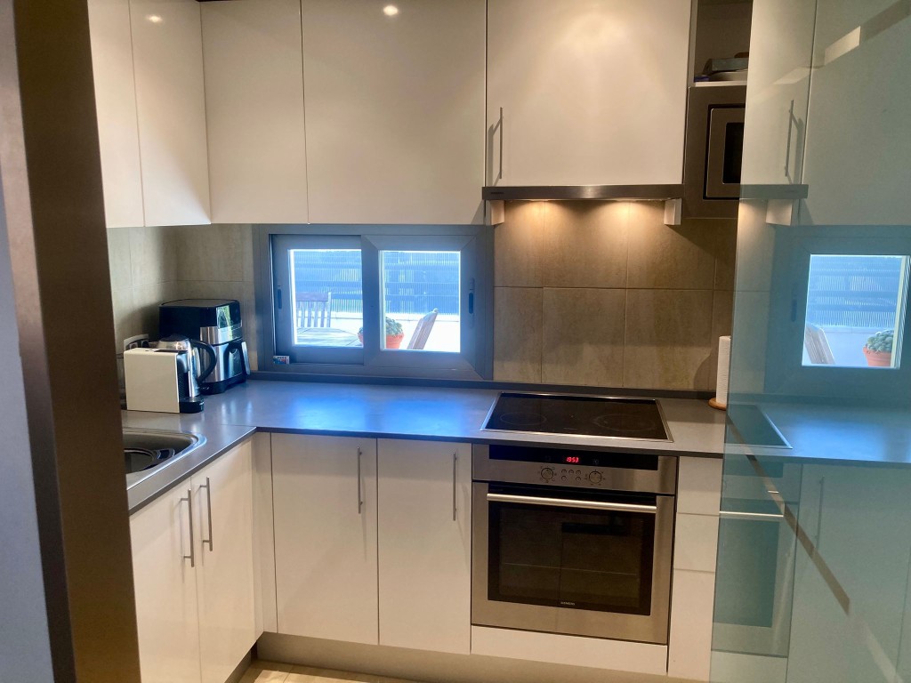 3 Bed, 2 Bath, ApartmentFor Sale, La Cala de Mijas, Malaga