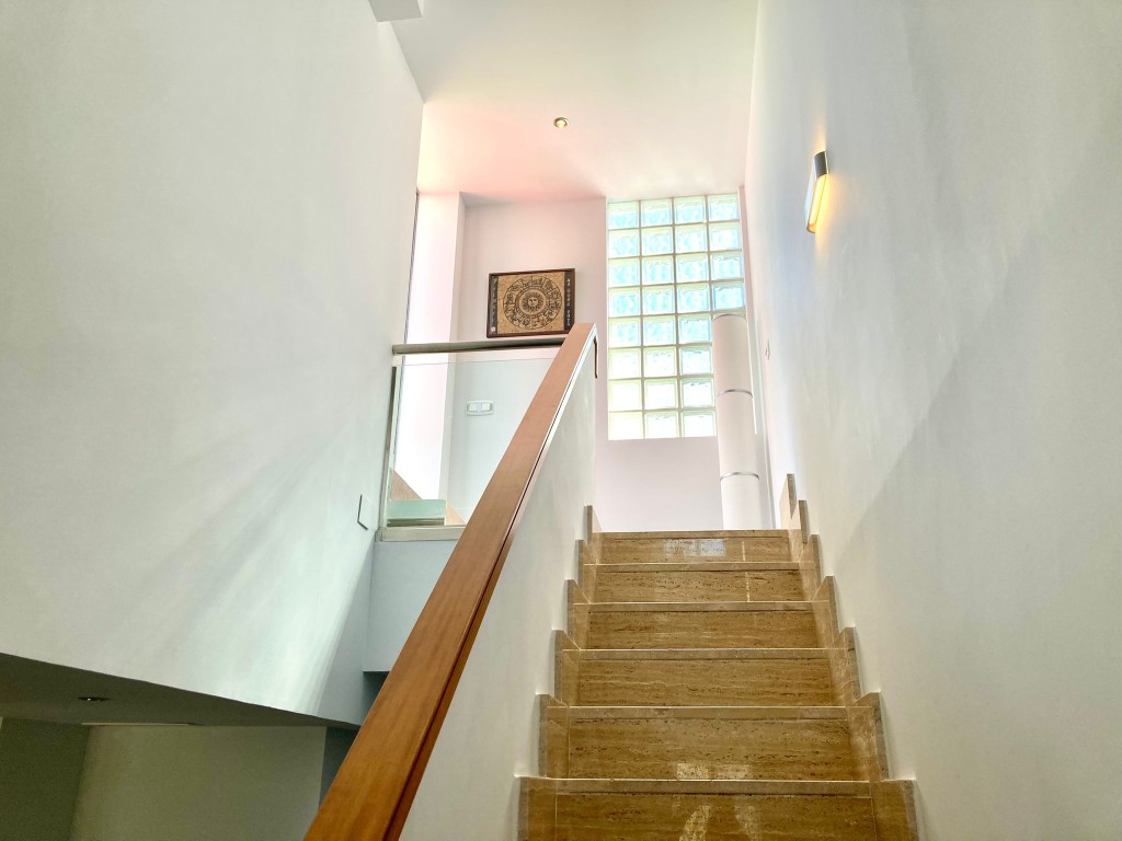 3 Bed, 2 Bath, ApartmentFor Sale, La Cala de Mijas, Malaga