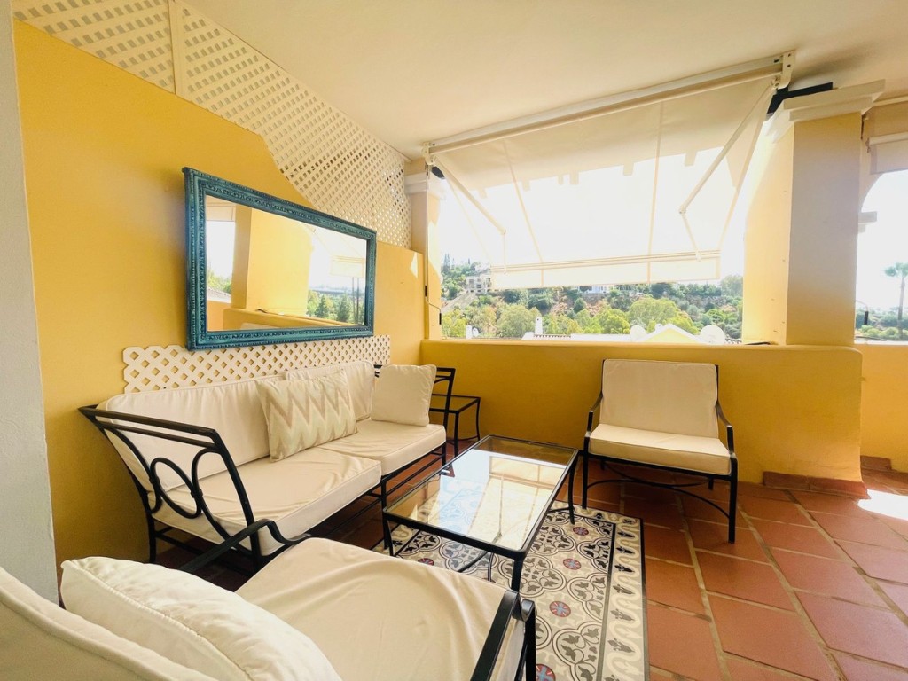 2 Bed, 2 Bath, ApartmentFor Sale, Benahavis, Malaga