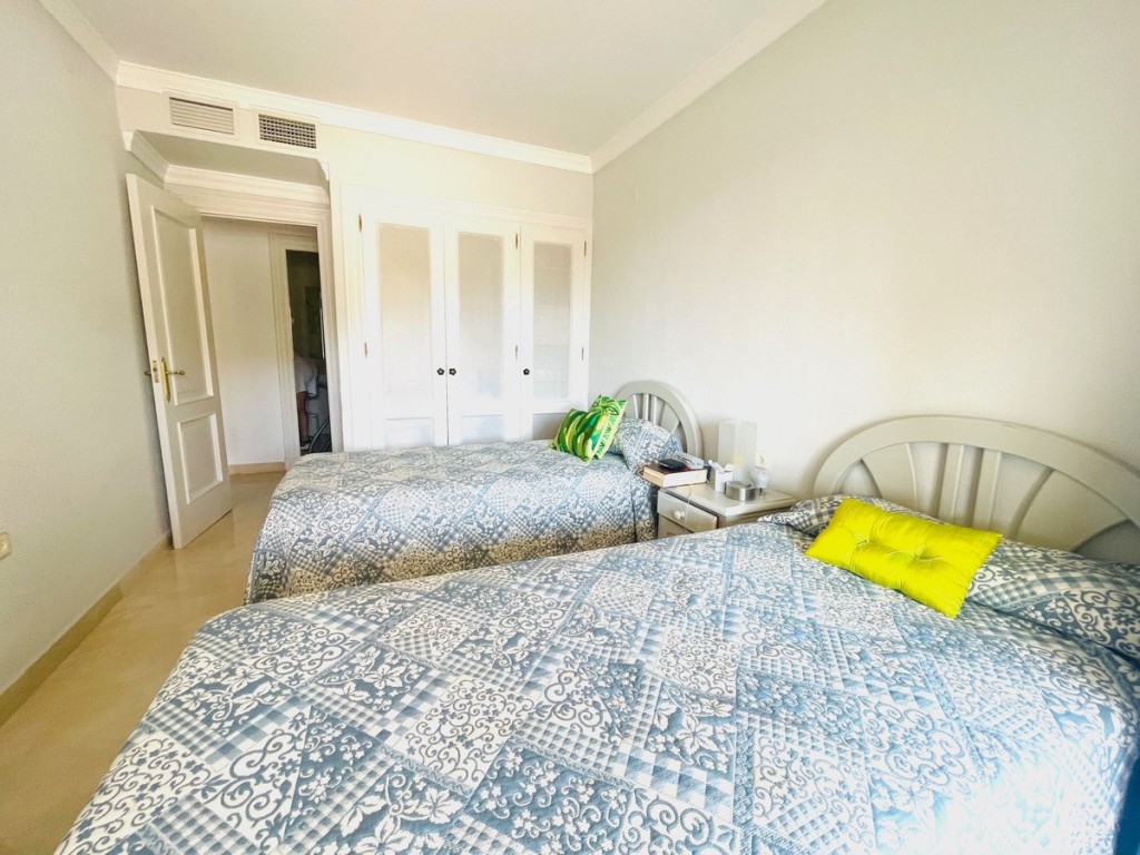 2 Bed, 2 Bath, ApartmentFor Sale, Benahavis, Malaga