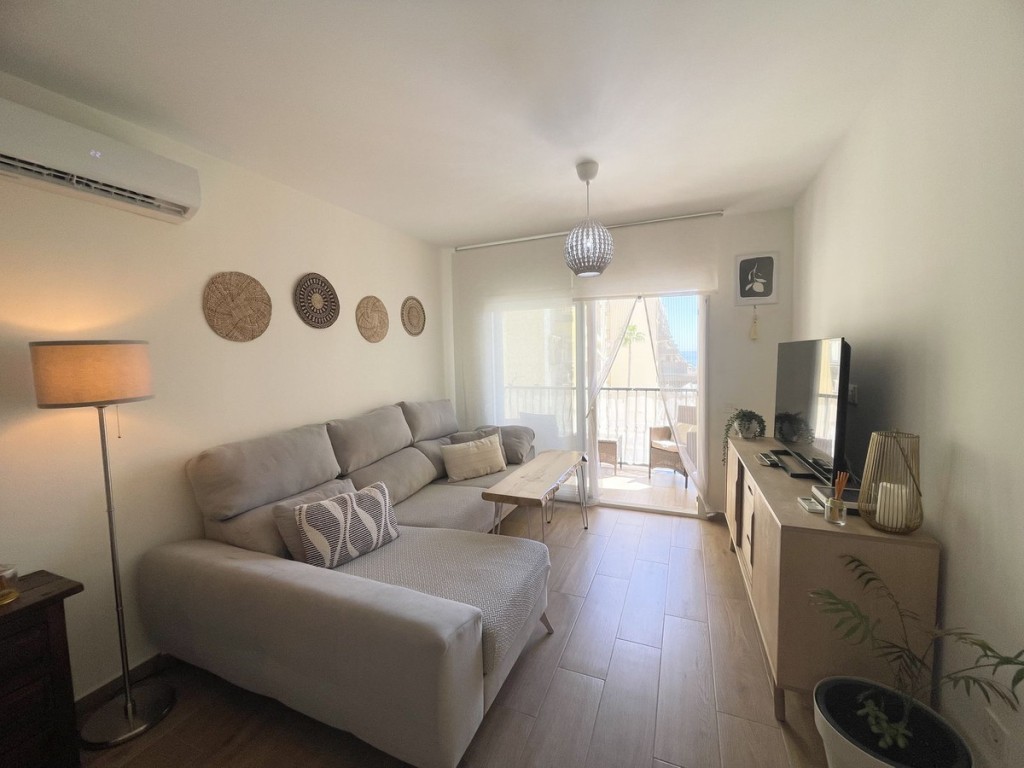 3 Bed, 2 Bath, ApartmentFor Sale, Fuengirola, Malaga