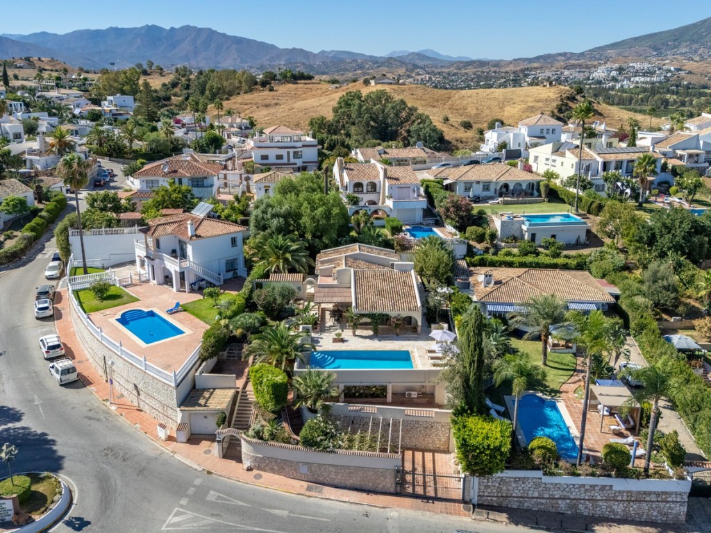 3 Bed, 2 Bath, HouseFor Sale, Mijas Costa, Malaga