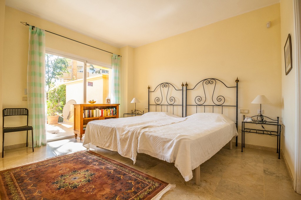 2 Bed, 2 Bath, ApartmentFor Sale, Elviria, Malaga