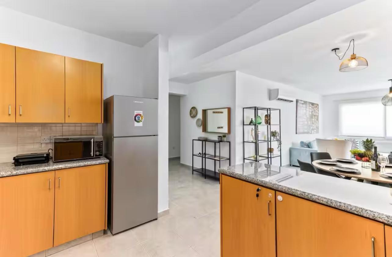 3 Bed, 2 Bath, ApartmentFor Sale, Paphos, Paphos