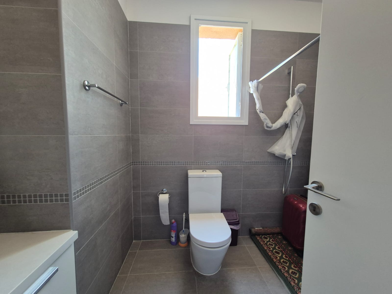 4 Bed, 2 Bath, HouseFor Sale, Paphos, Paphos