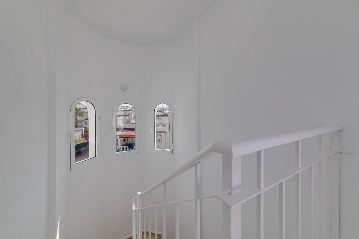 2 Bed, 3 Bath, HouseFor Sale, San Fulgencio, Alicante