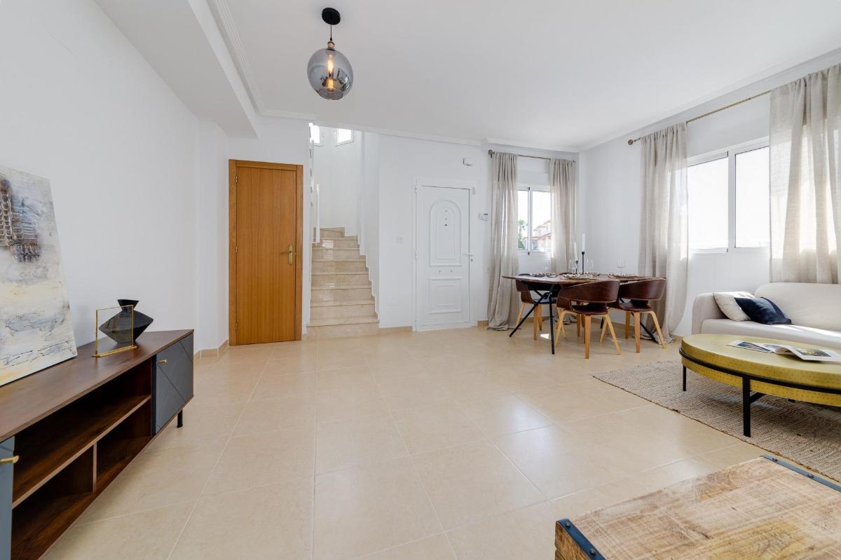 3 Bed, 3 Bath, HouseFor Sale, San Fulgencio, Alicante