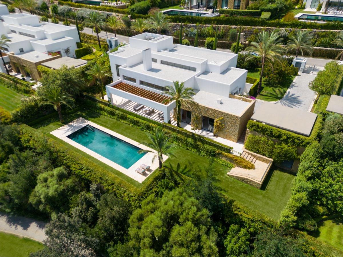 6 Bed, 6 Bath, HouseFor Sale, Casares, Costa del Sol