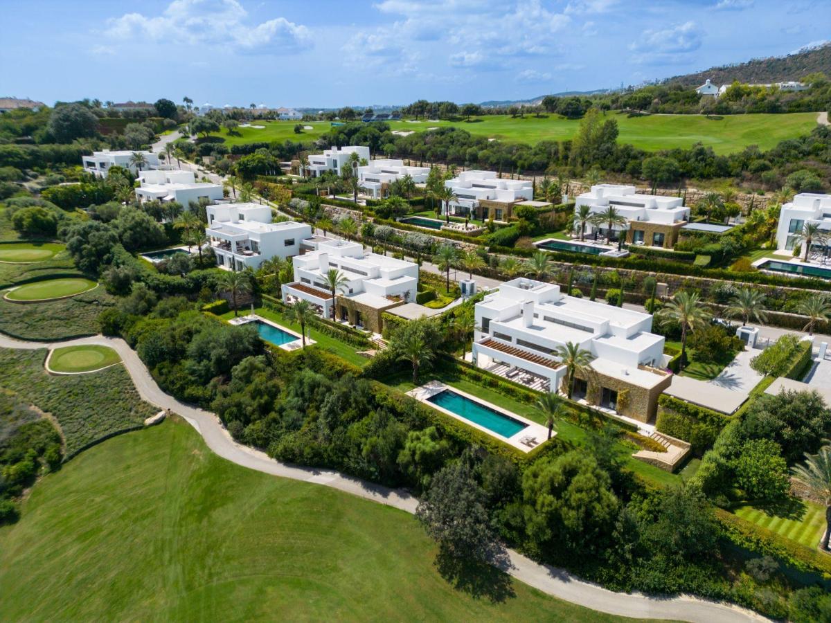 6 Bed, 6 Bath, HouseFor Sale, Casares, Costa del Sol