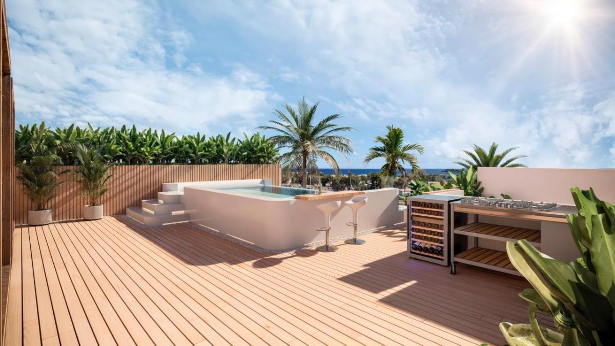 3 Bed, 2 Bath, ApartmentFor Sale, San Pedro de Alcantara, Costa del Sol