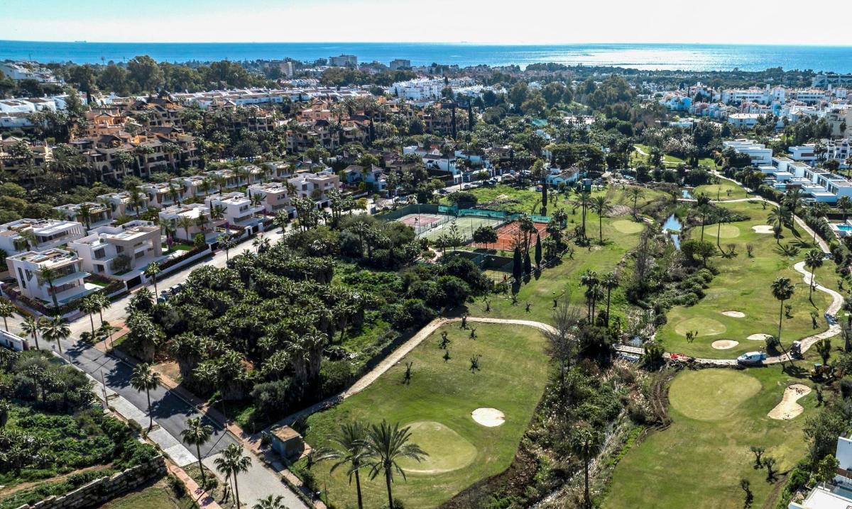 5 Bed, 6 Bath, HouseFor Sale, Estepona, Costa del Sol