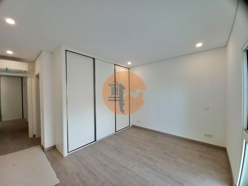 2 Bed, 2 Bath, ApartmentFor Sale, Loulé, Faro