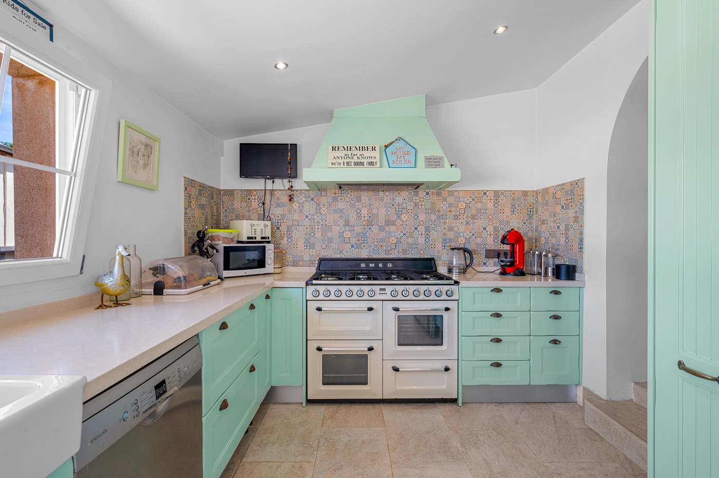 6 Bed, 3 Bath, HouseFor Sale, Almoradi, Alicante