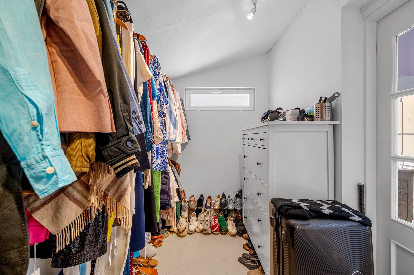 6 Bed, 3 Bath, HouseFor Sale, Almoradi, Alicante