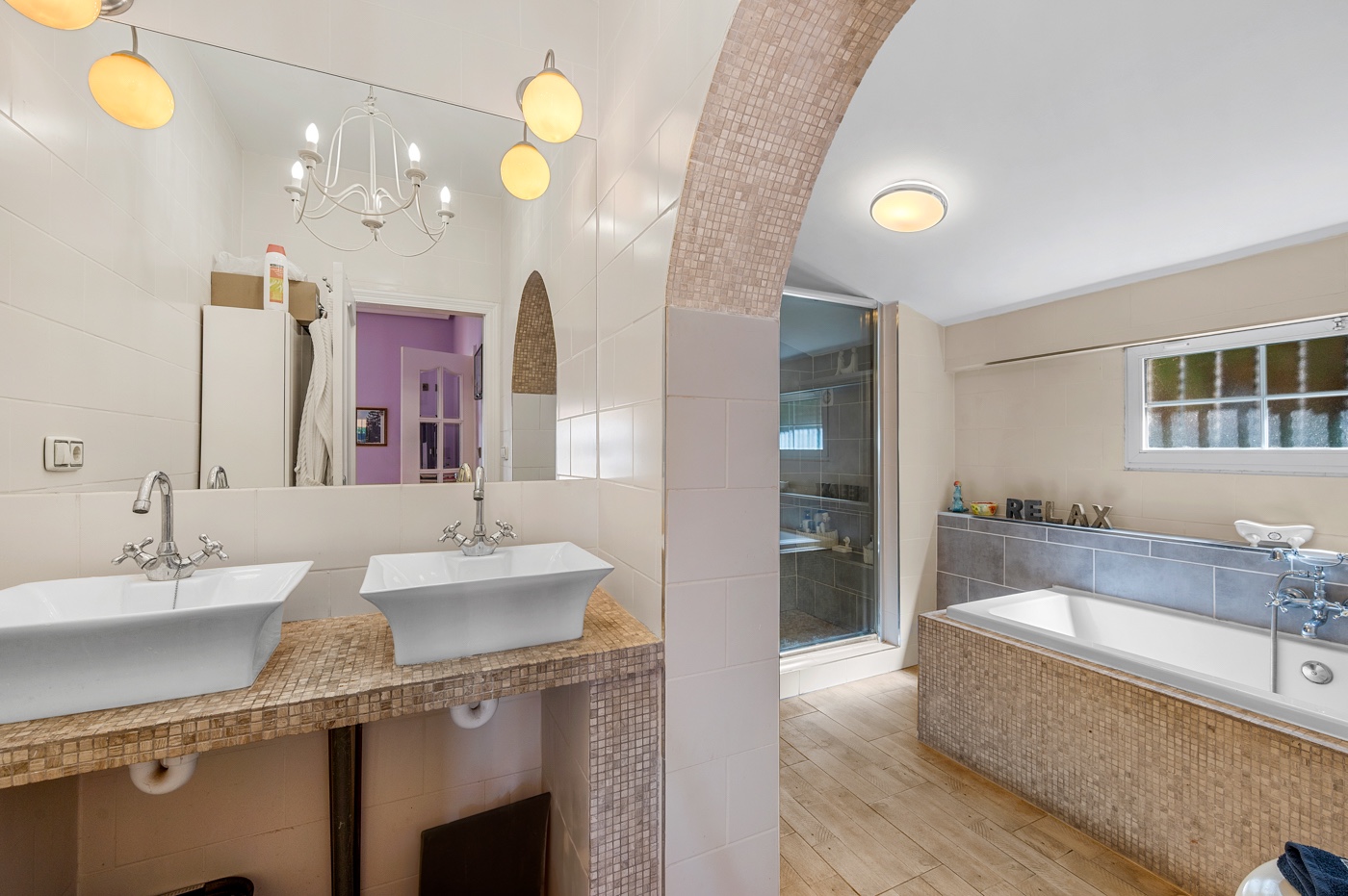 6 Bed, 3 Bath, HouseFor Sale, Almoradi, Alicante