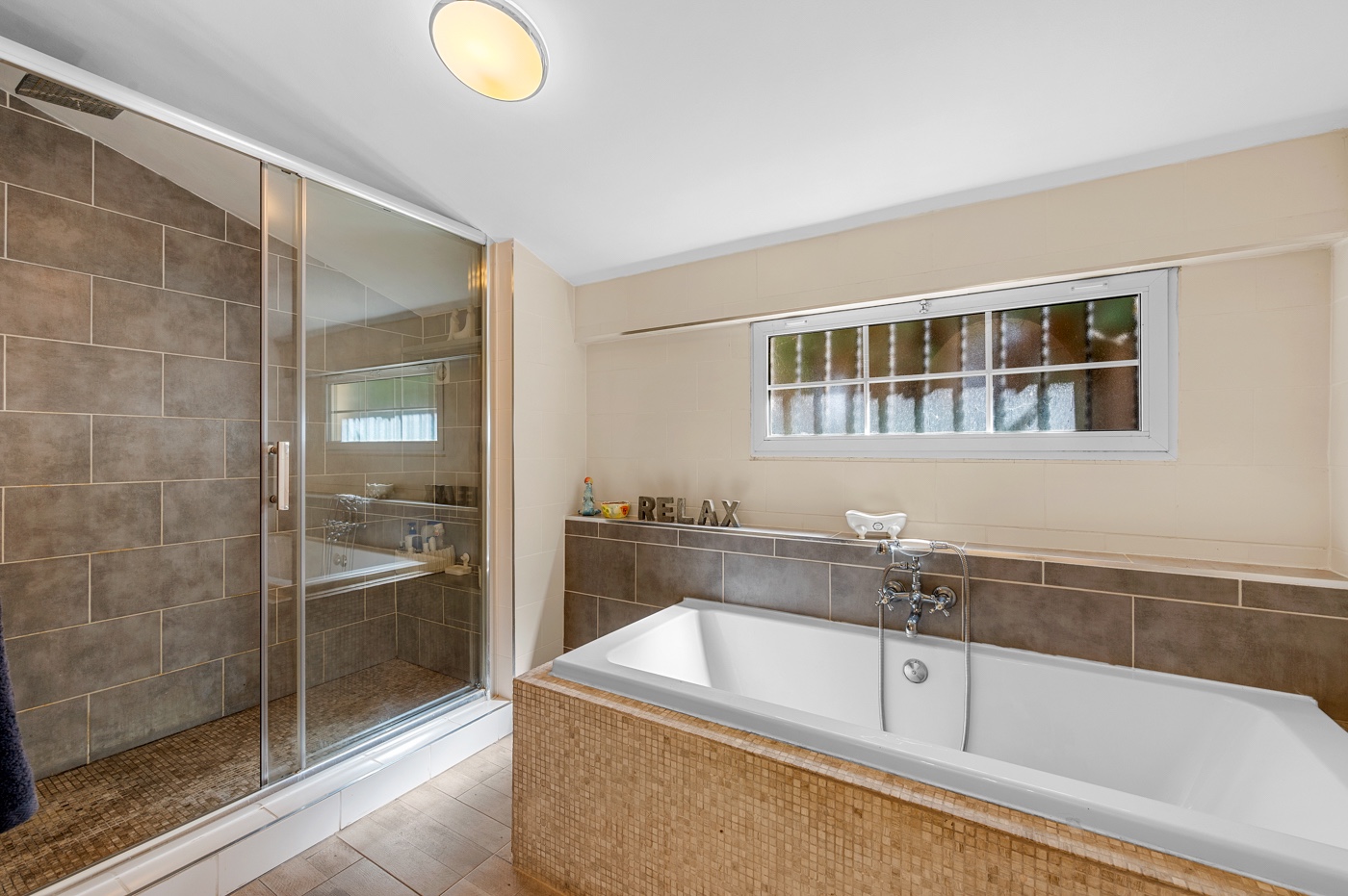 6 Bed, 3 Bath, HouseFor Sale, Almoradi, Alicante