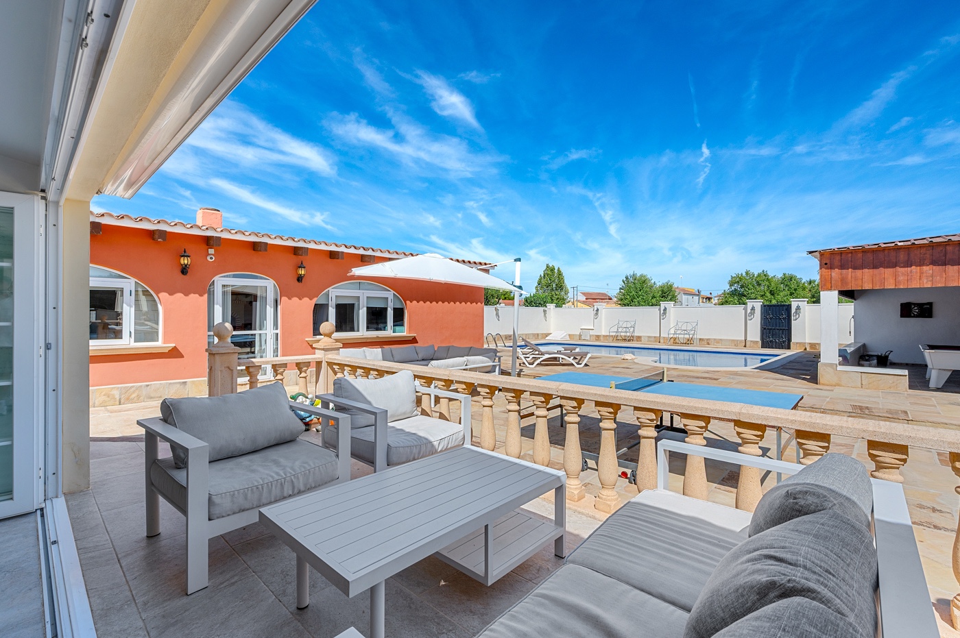 6 Bed, 3 Bath, HouseFor Sale, Almoradi, Alicante