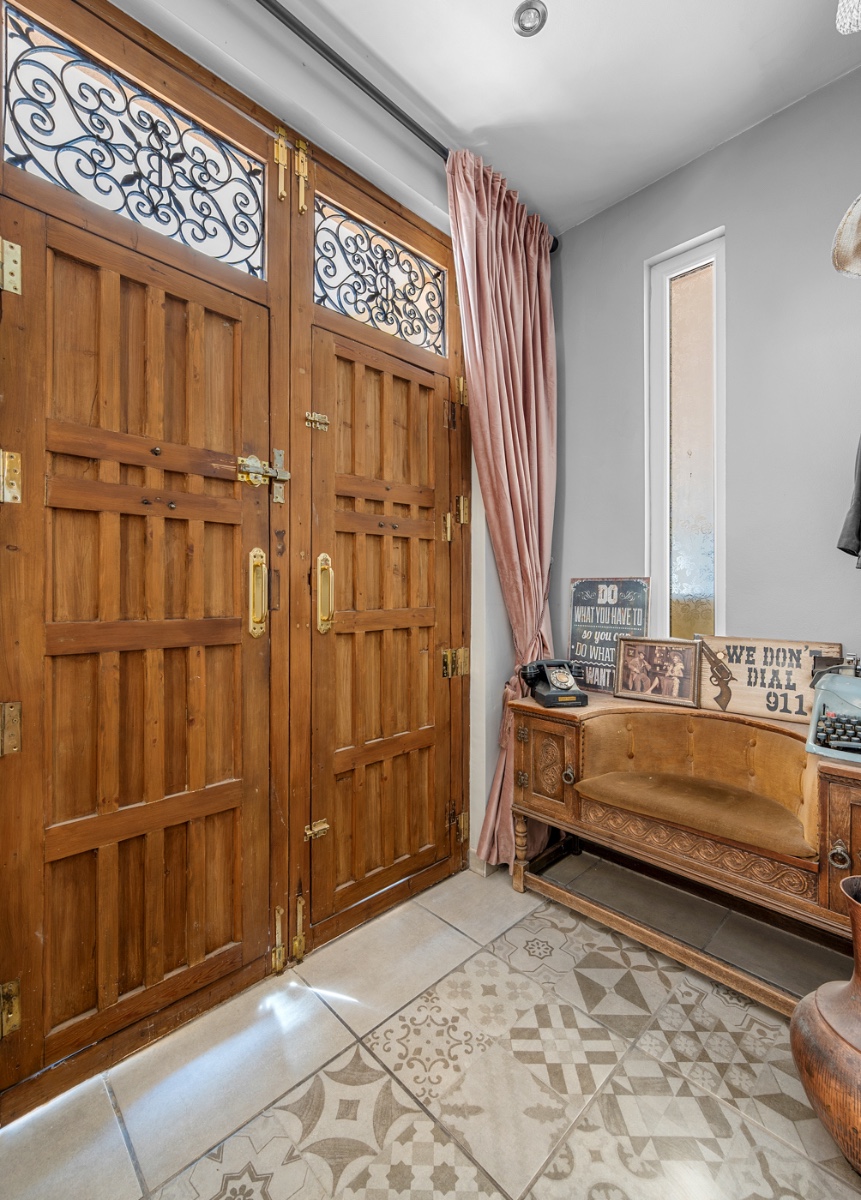 6 Bed, 3 Bath, HouseFor Sale, Almoradi, Alicante