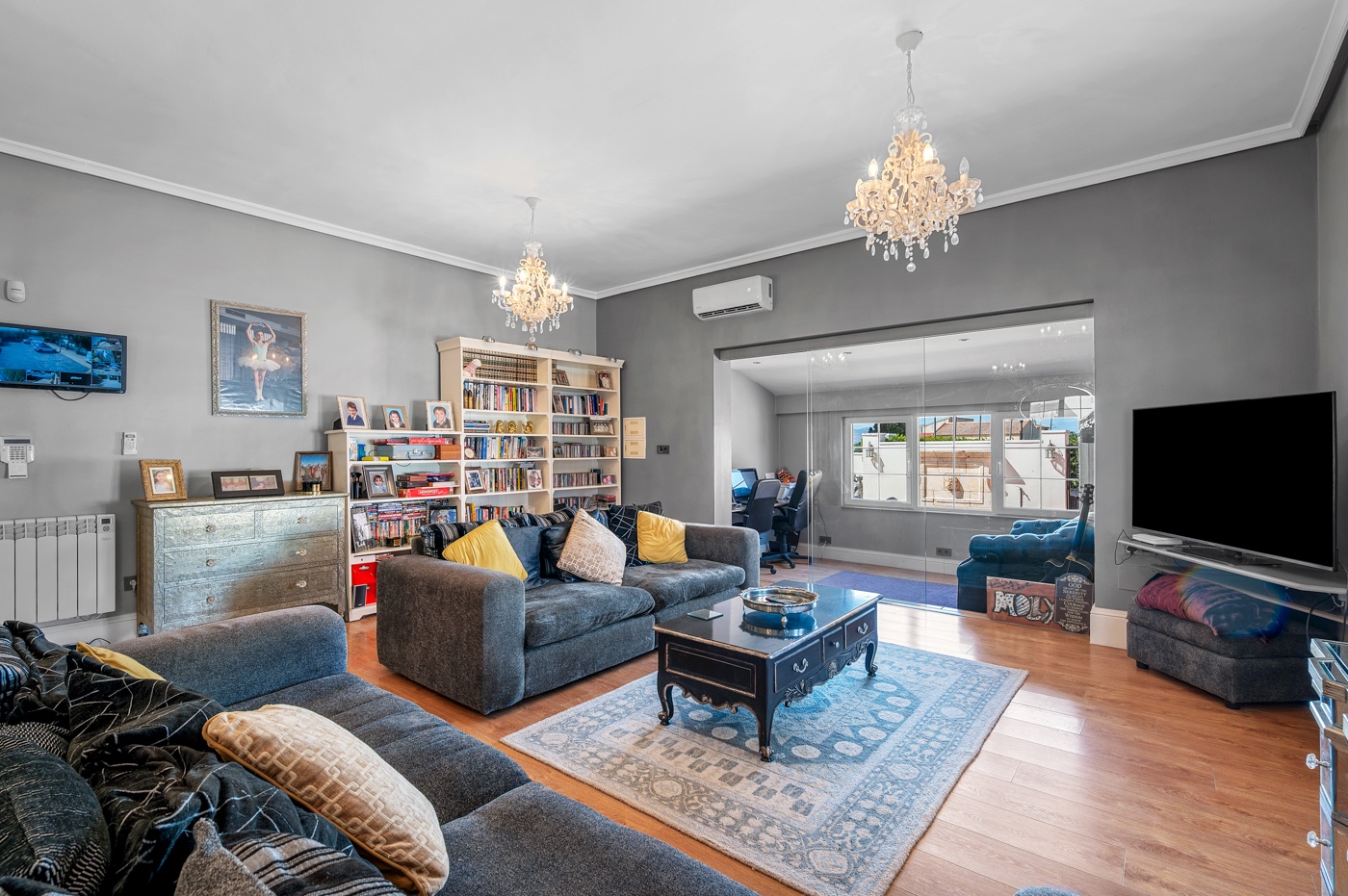 6 Bed, 3 Bath, HouseFor Sale, Almoradi, Alicante