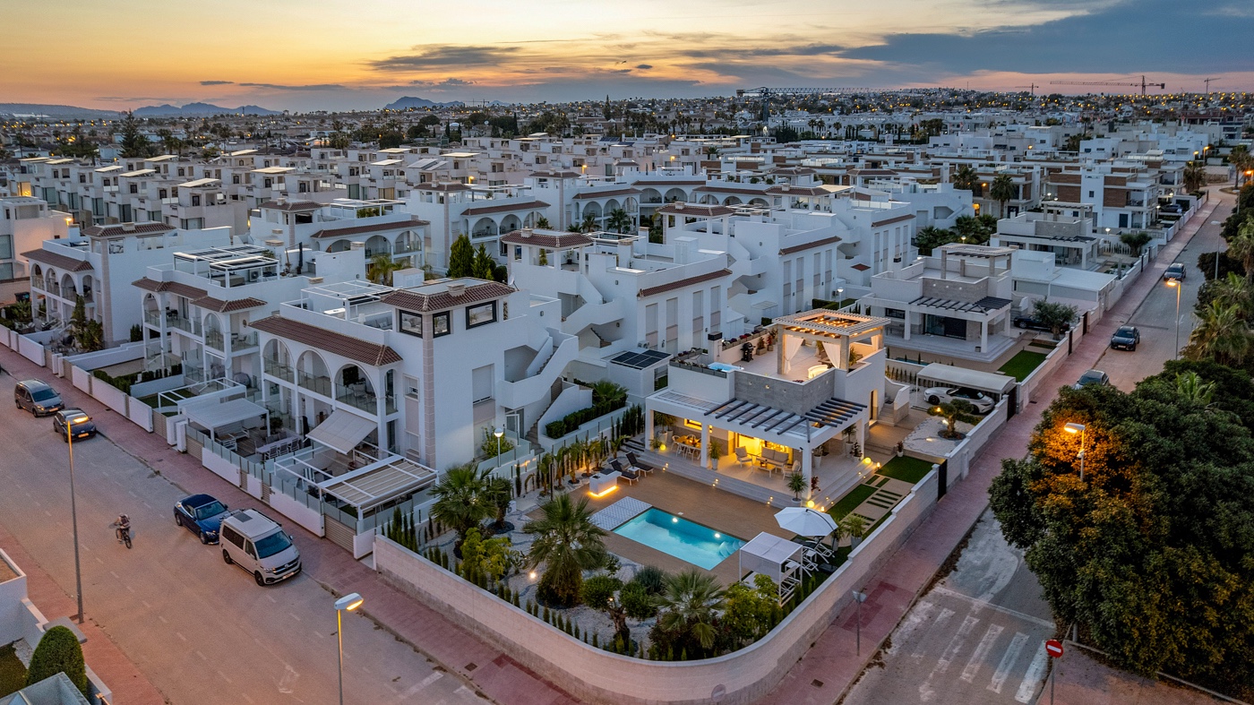 3 Bed, 2 Bath, HouseFor Sale, Ciudad Quesada - Rojales, Alicante 3 Bed, 2 Bath, HouseFor Sale, Ciudad Quesada - Rojales, Alicante