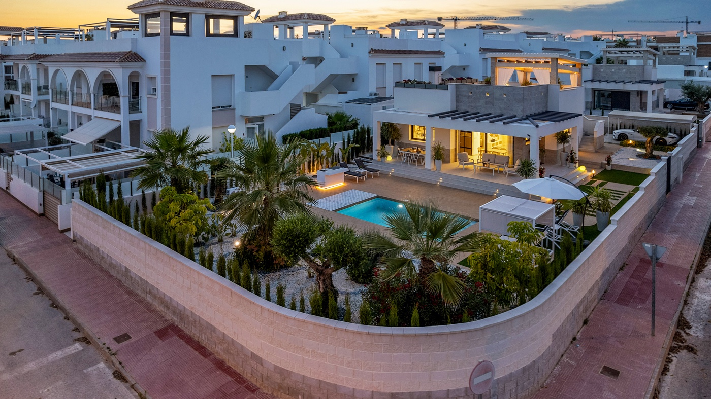 3 Bed, 2 Bath, HouseFor Sale, Ciudad Quesada - Rojales, Alicante 3 Bed, 2 Bath, HouseFor Sale, Ciudad Quesada - Rojales, Alicante