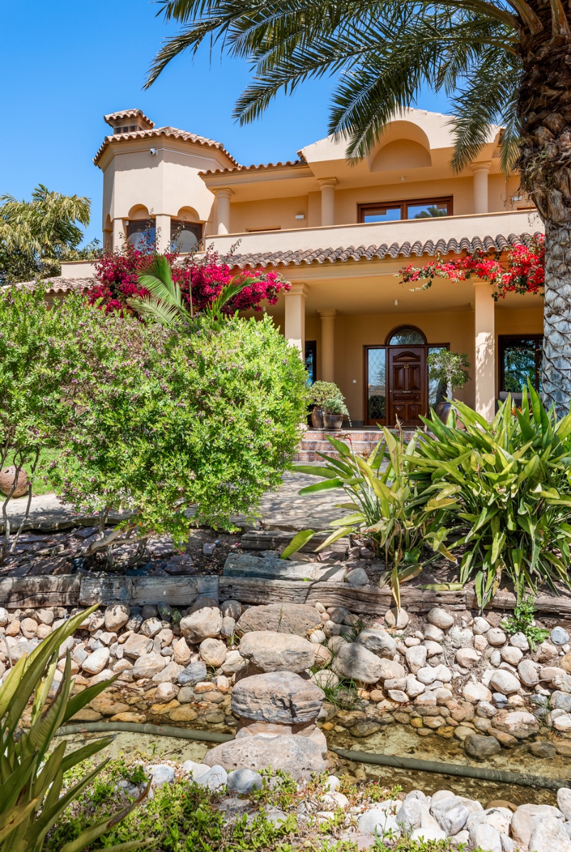 5 Bed, 4 Bath, HouseFor Sale, Elche/elx, Alicante