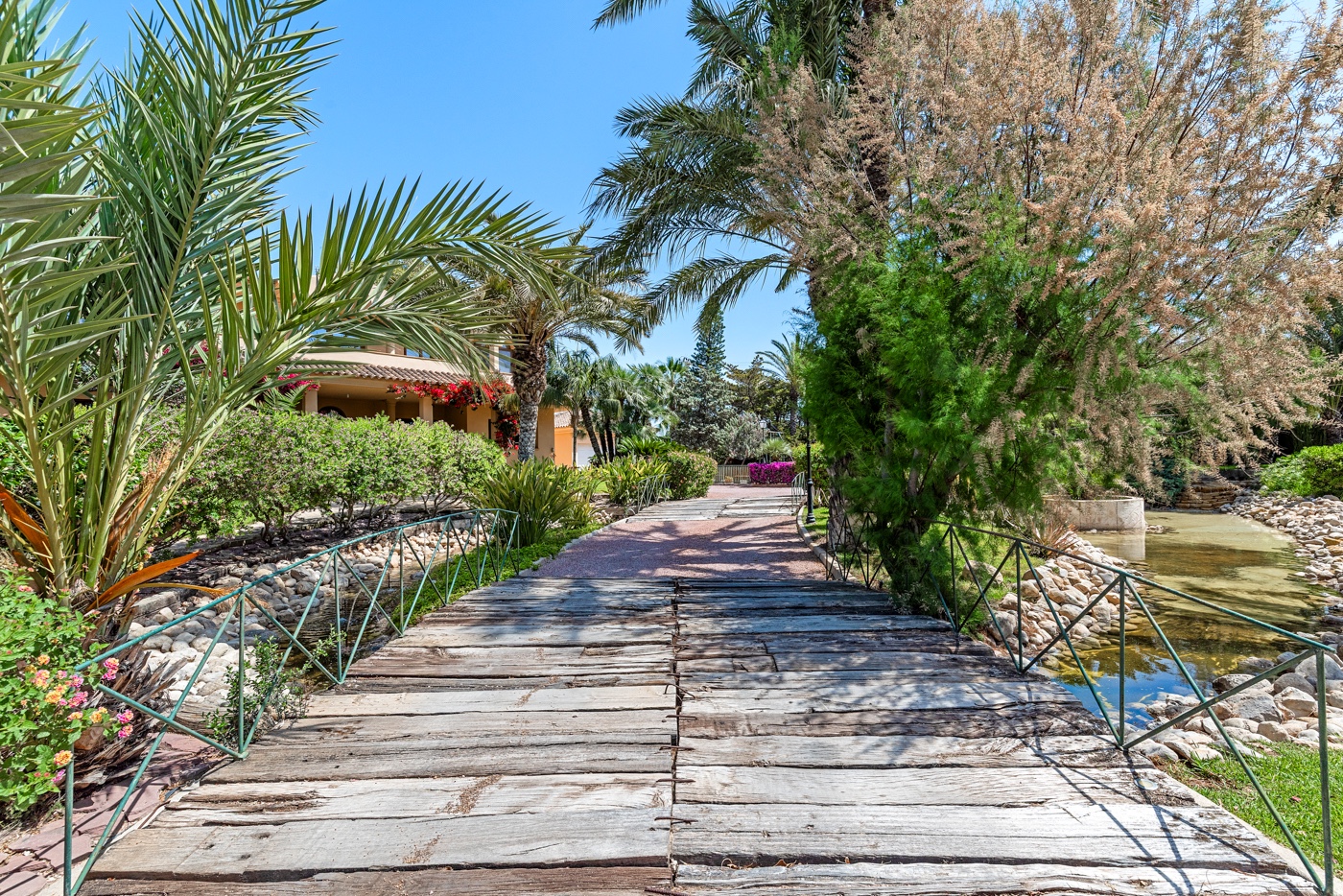 5 Bed, 4 Bath, HouseFor Sale, Elche/elx, Alicante