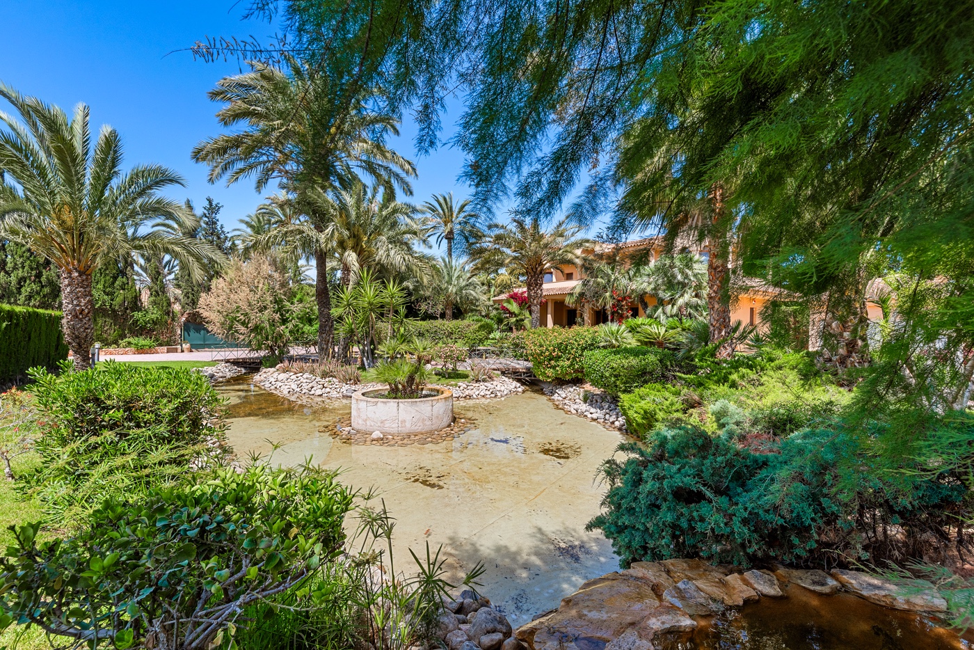 5 Bed, 4 Bath, HouseFor Sale, Elche/elx, Alicante