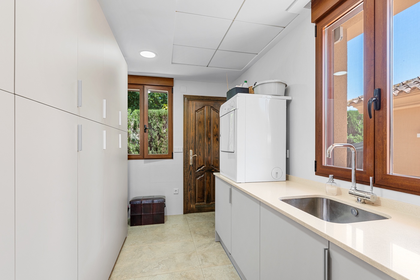 5 Bed, 4 Bath, HouseFor Sale, Elche/elx, Alicante