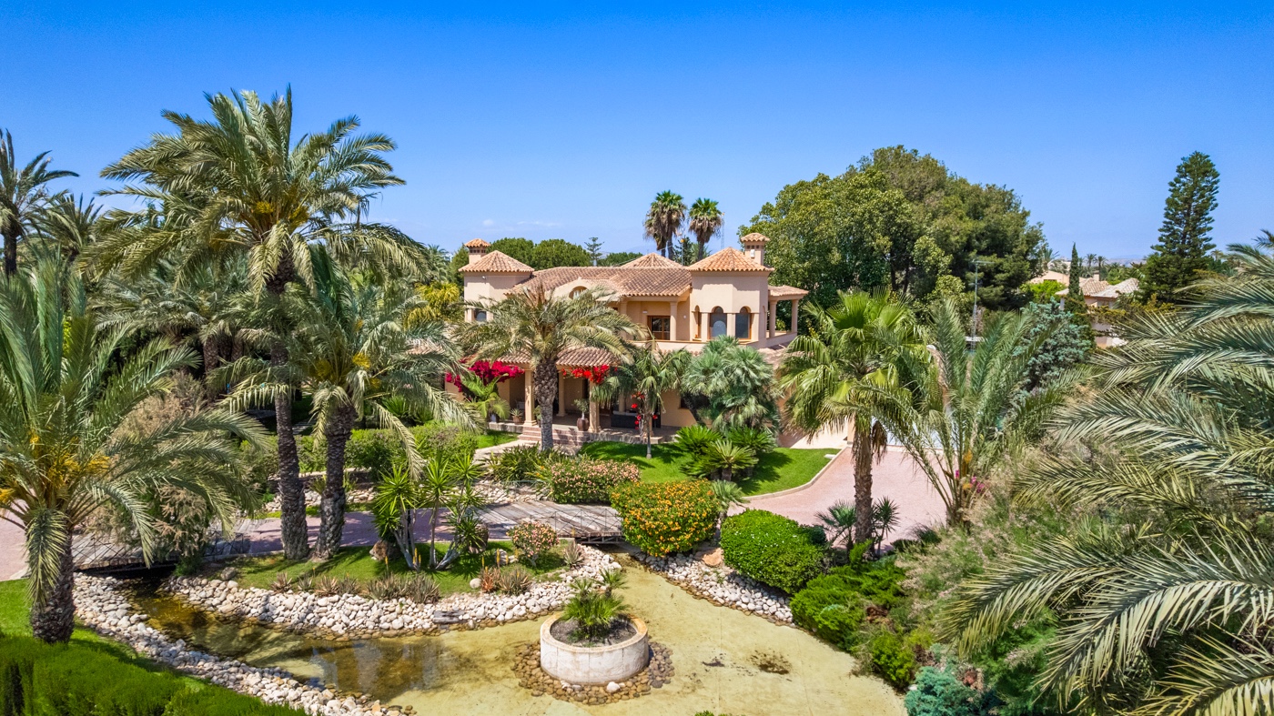 5 Bed, 4 Bath, HouseFor Sale, Elche/elx, Alicante