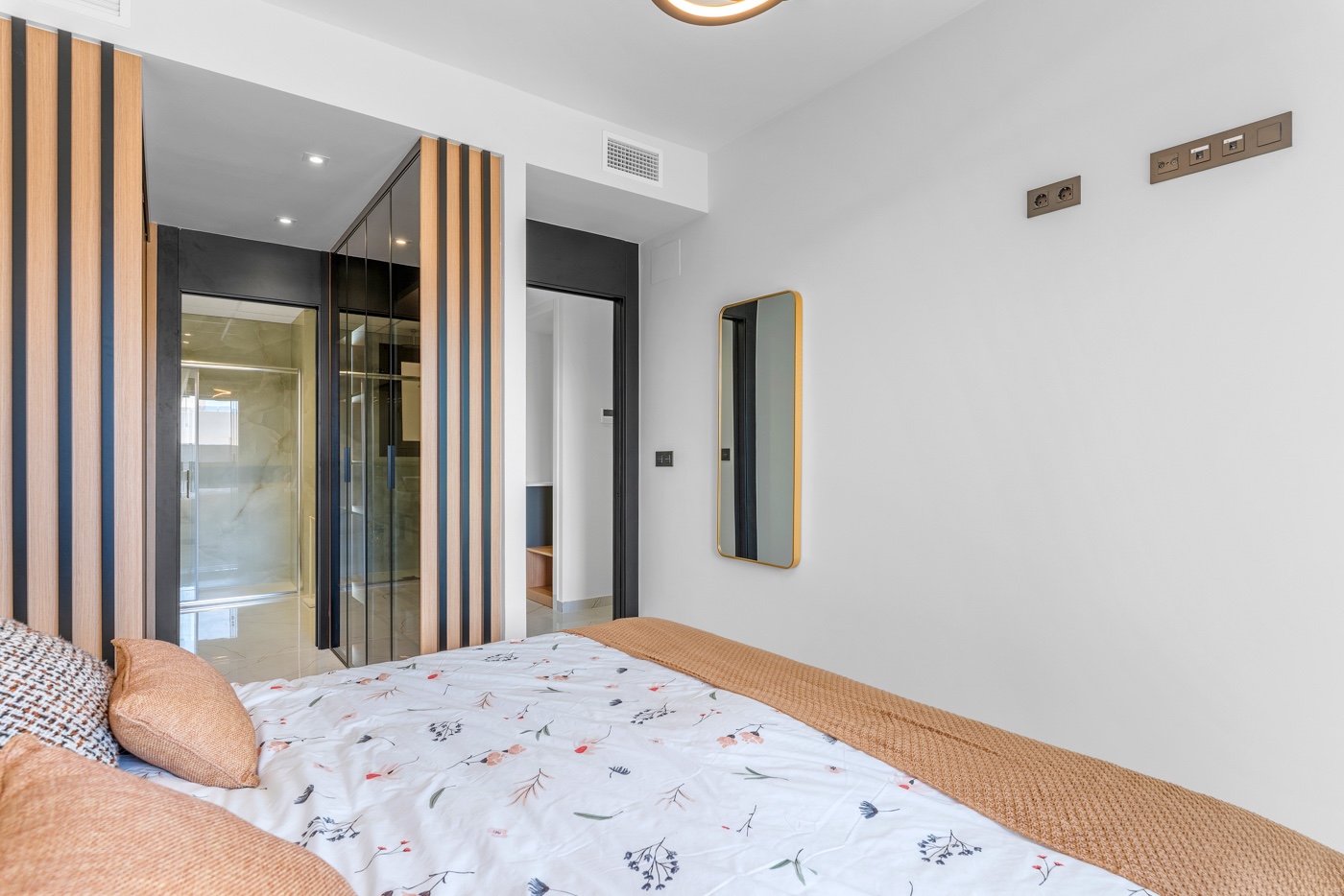 3 Bed, 2 Bath, ApartmentFor Sale, Orihuela Costa, Alicante