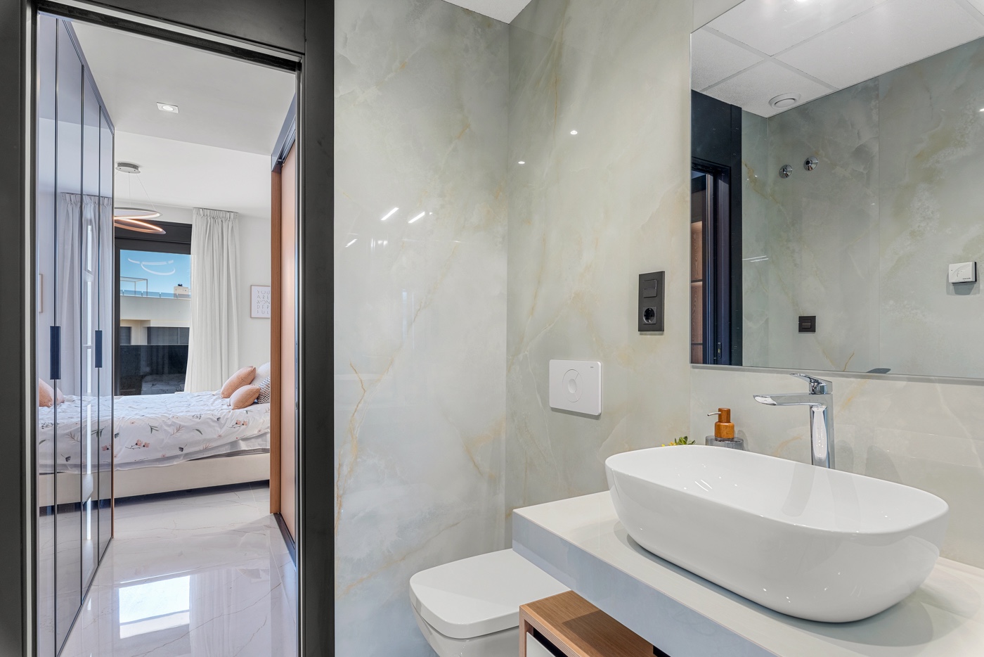 3 Bed, 2 Bath, ApartmentFor Sale, Orihuela Costa, Alicante