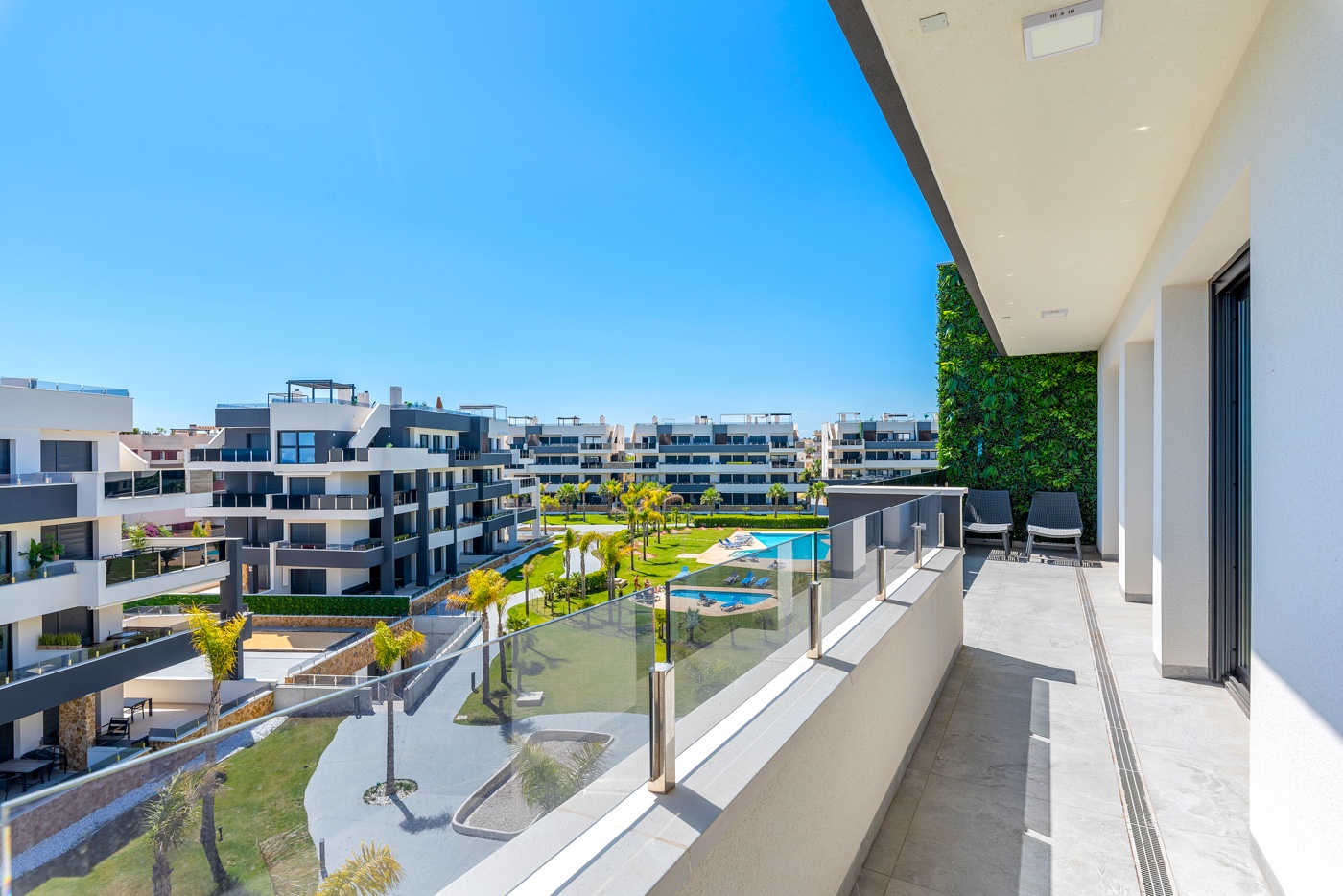 3 Bed, 2 Bath, ApartmentFor Sale, Orihuela Costa, Alicante