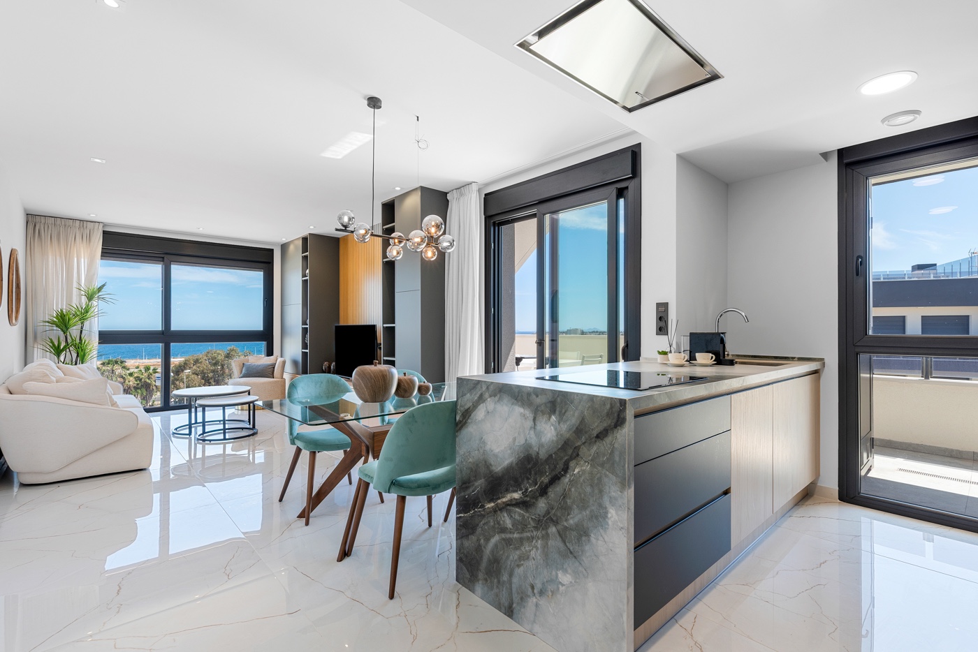 3 Bed, 2 Bath, ApartmentFor Sale, Orihuela Costa, Alicante