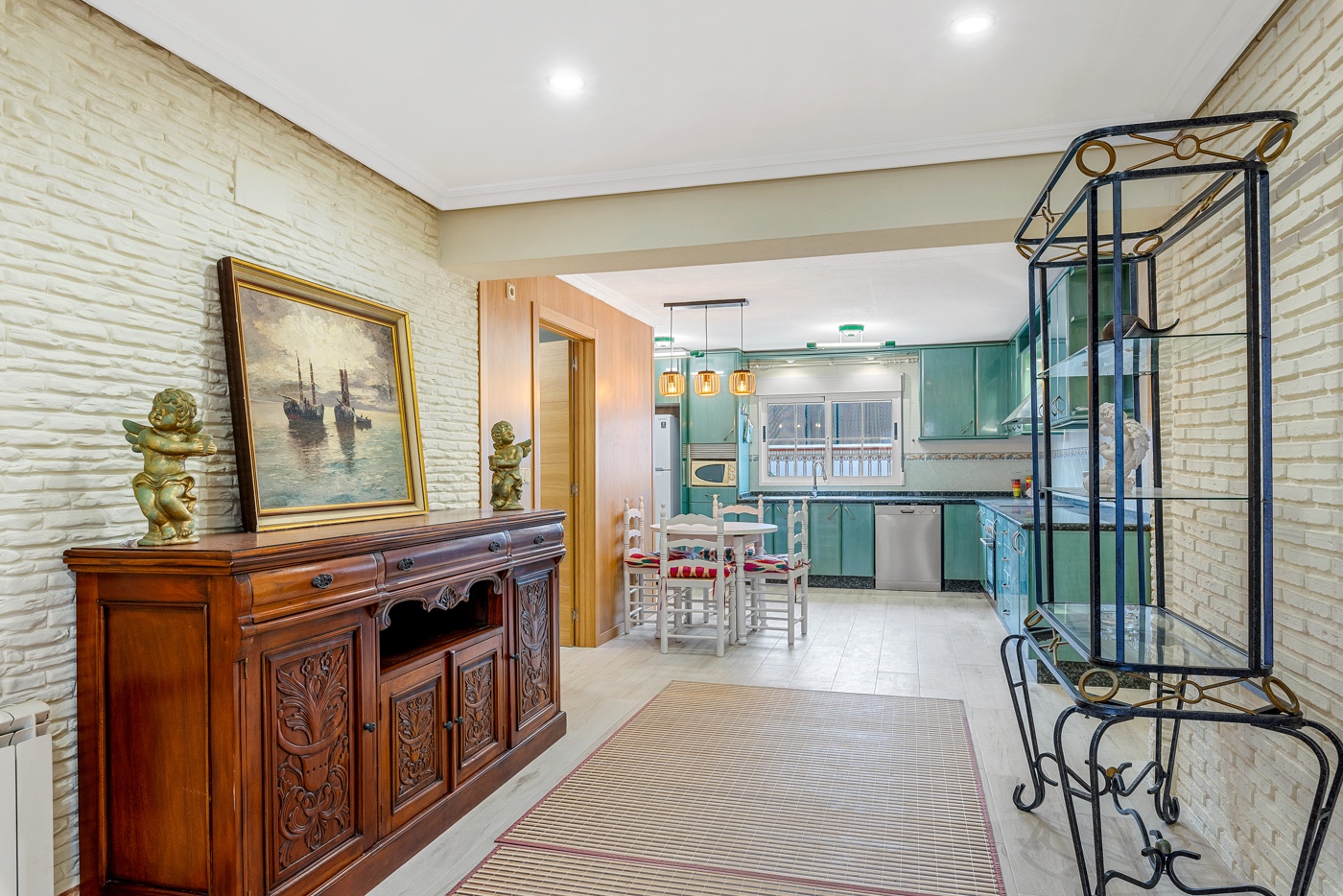 4 Bed, 3 Bath, HouseFor Sale, Torrevieja, Alicante