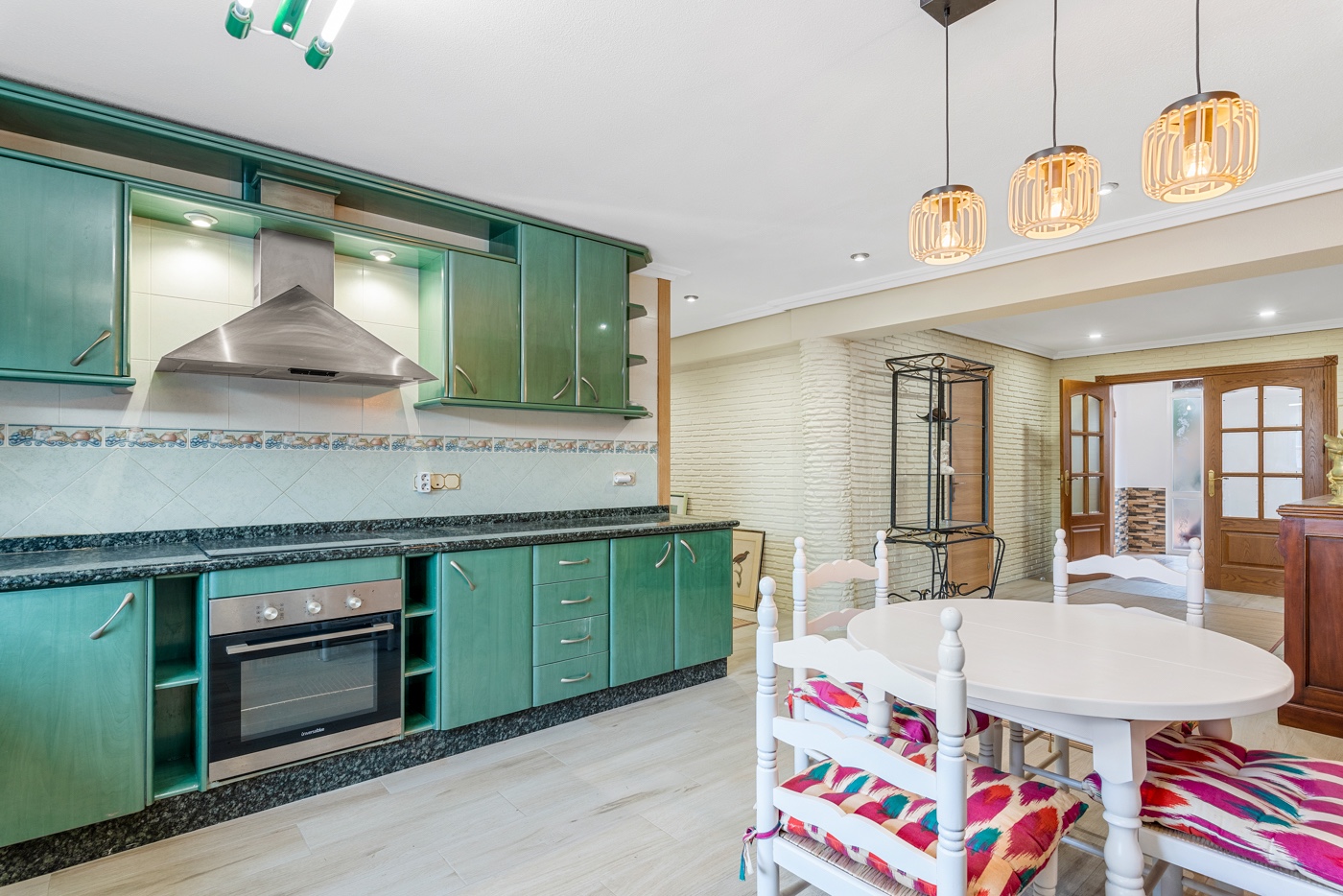 4 Bed, 3 Bath, HouseFor Sale, Torrevieja, Alicante