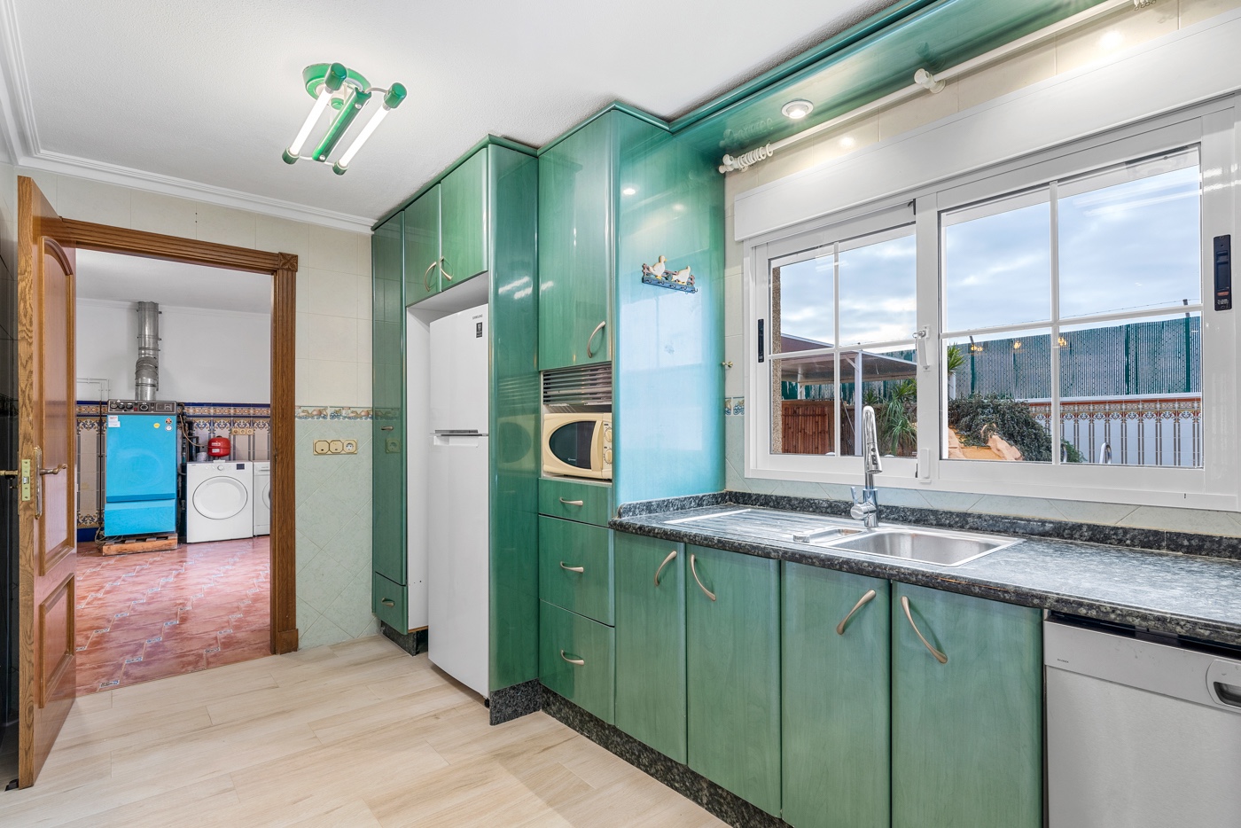 4 Bed, 3 Bath, HouseFor Sale, Torrevieja, Alicante