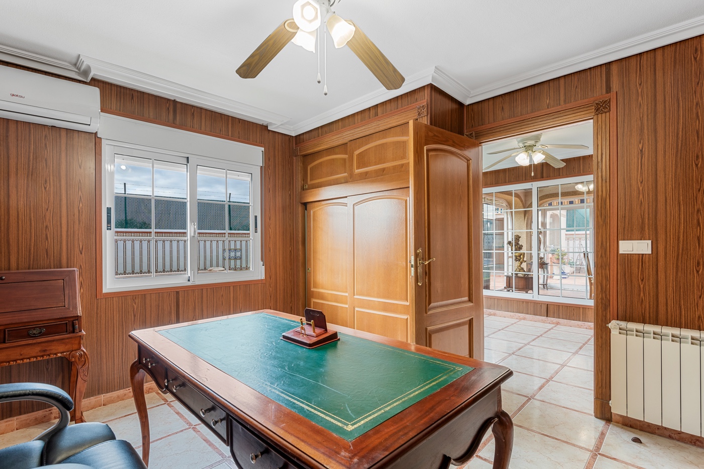 4 Bed, 3 Bath, HouseFor Sale, Torrevieja, Alicante