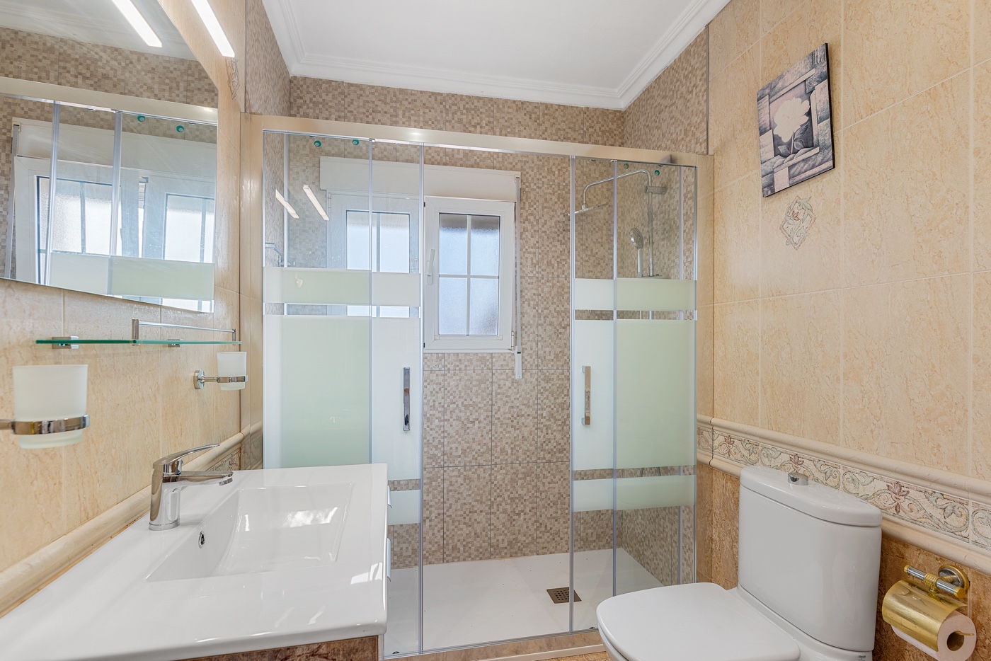 4 Bed, 3 Bath, HouseFor Sale, Torrevieja, Alicante