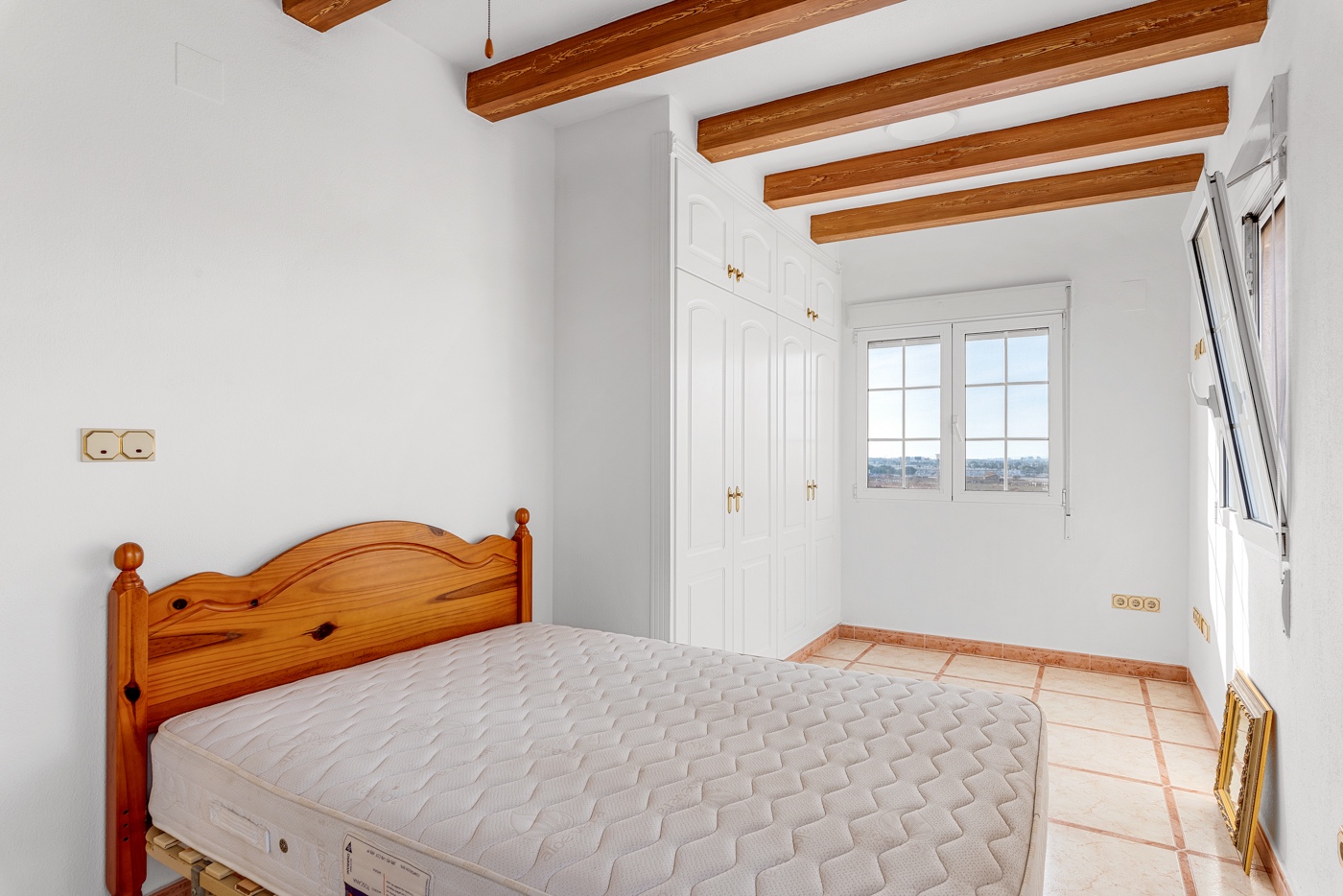 4 Bed, 3 Bath, HouseFor Sale, Torrevieja, Alicante