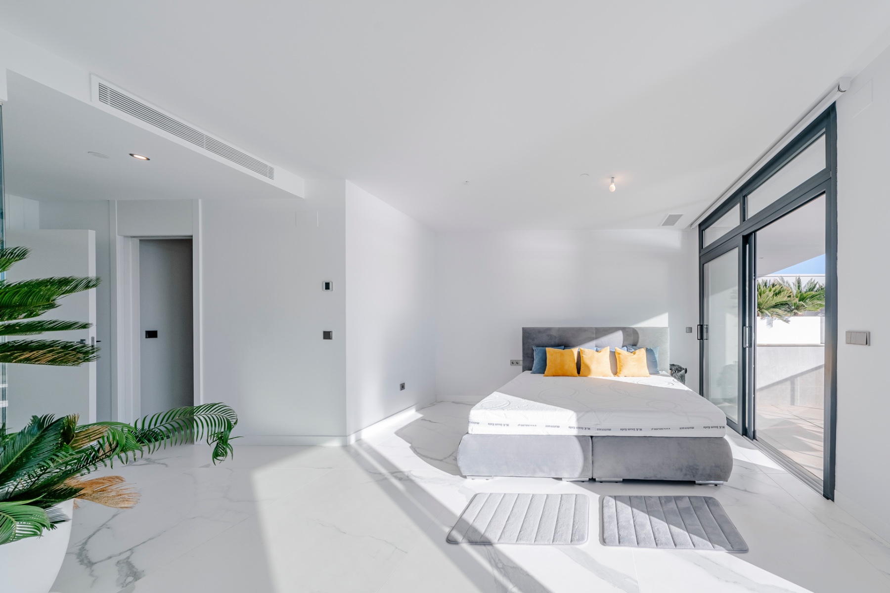 3 Bed, 2 Bath, ApartmentFor Sale, Benidorm, Alicante