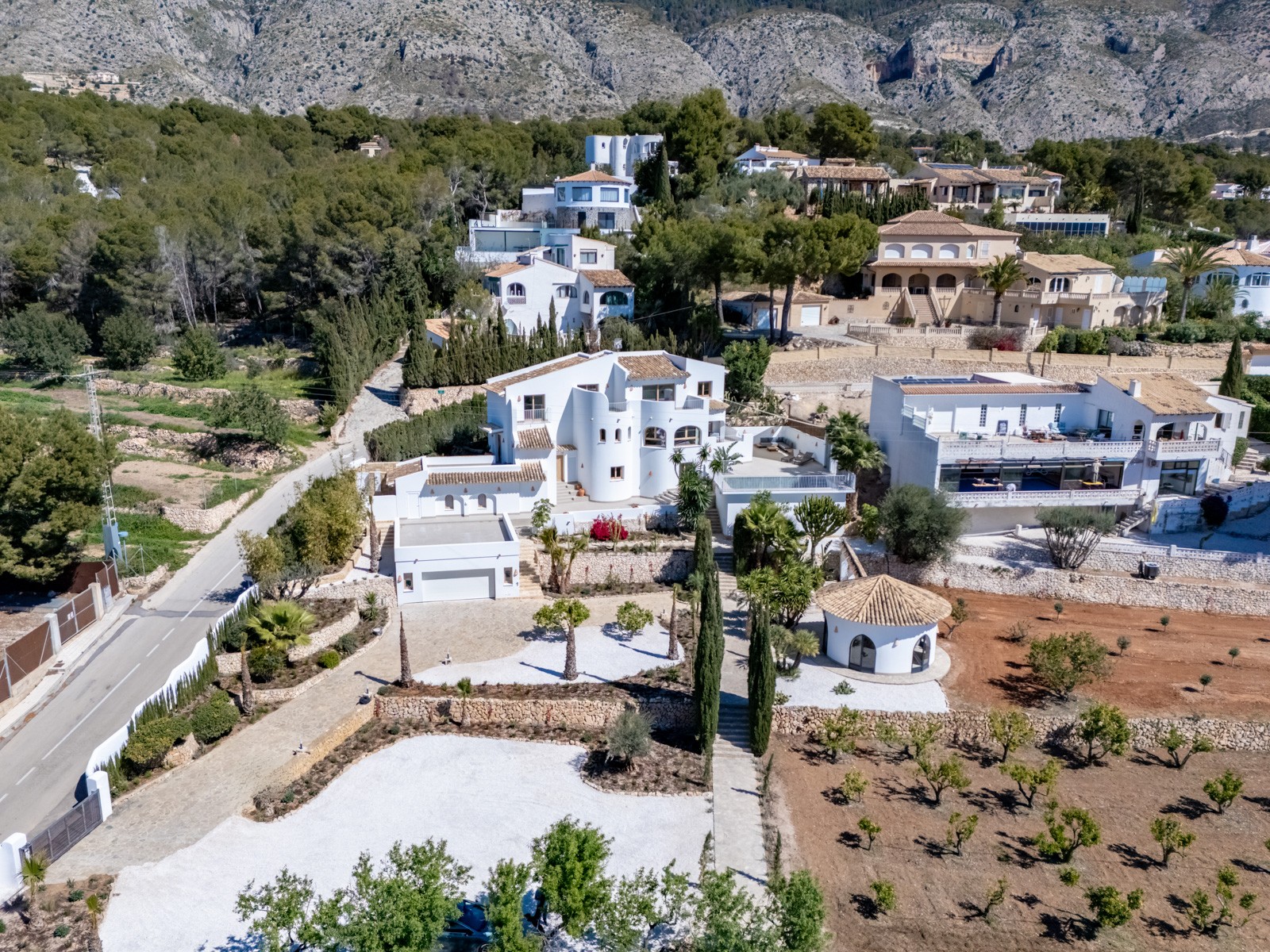 5 Bed, 4 Bath, HouseFor Sale, Altea, Alicante